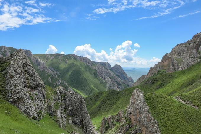 A Biashiya karsztbarlang feltárása a tibeti fennsíkon